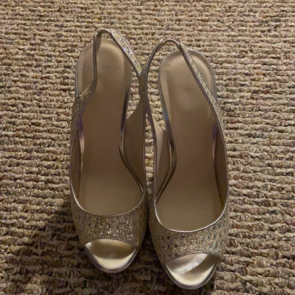 Simply Pelle Heels